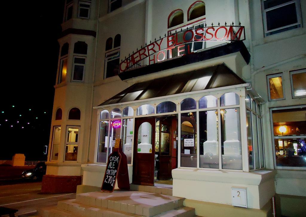 Cherry Blossom Inn Blackpool Exteriör bild