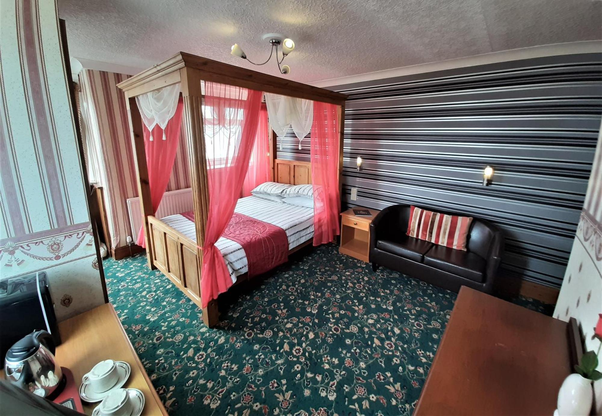 Cherry Blossom Inn Blackpool Exteriör bild