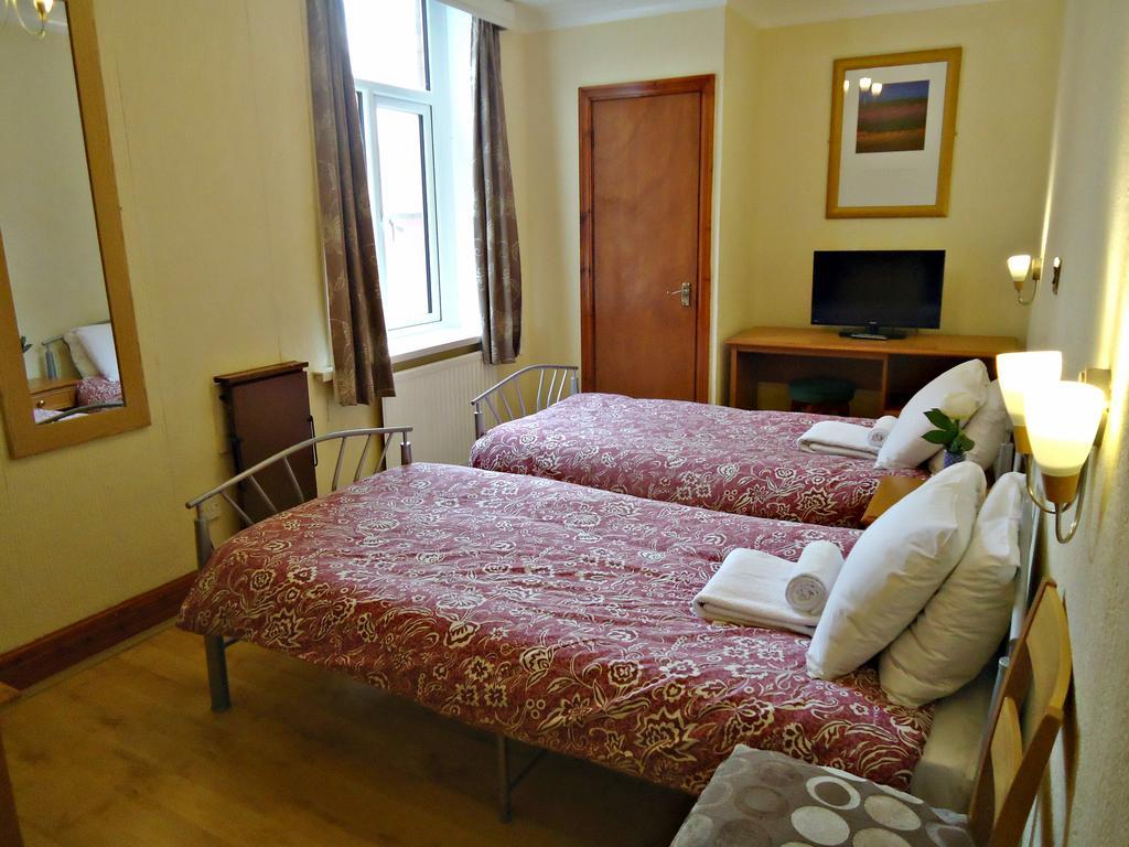 Cherry Blossom Inn Blackpool Exteriör bild
